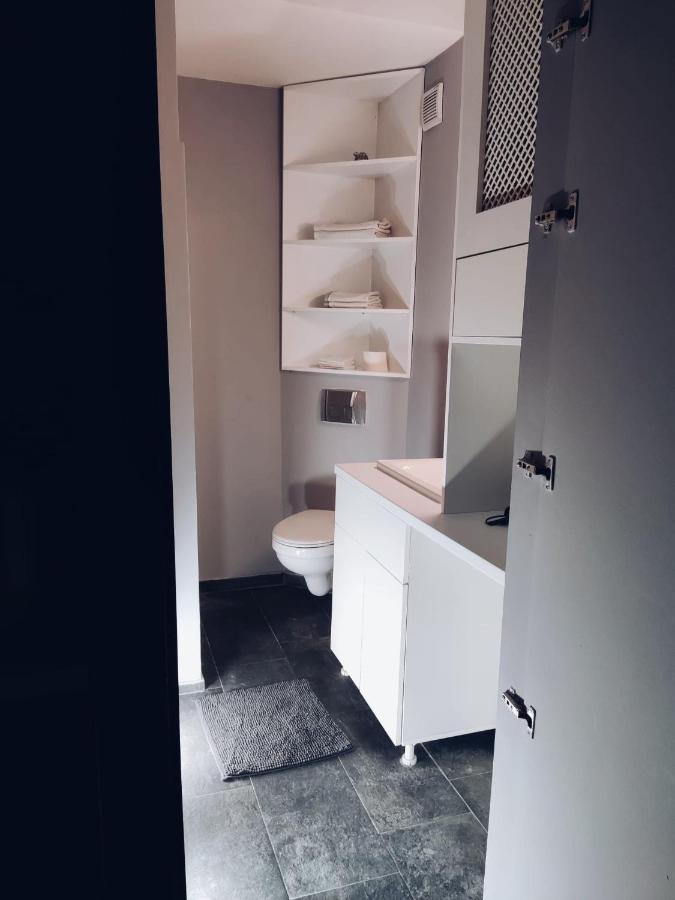 Oaza 26 Deo 2 Apartman Belgrád Kültér fotó