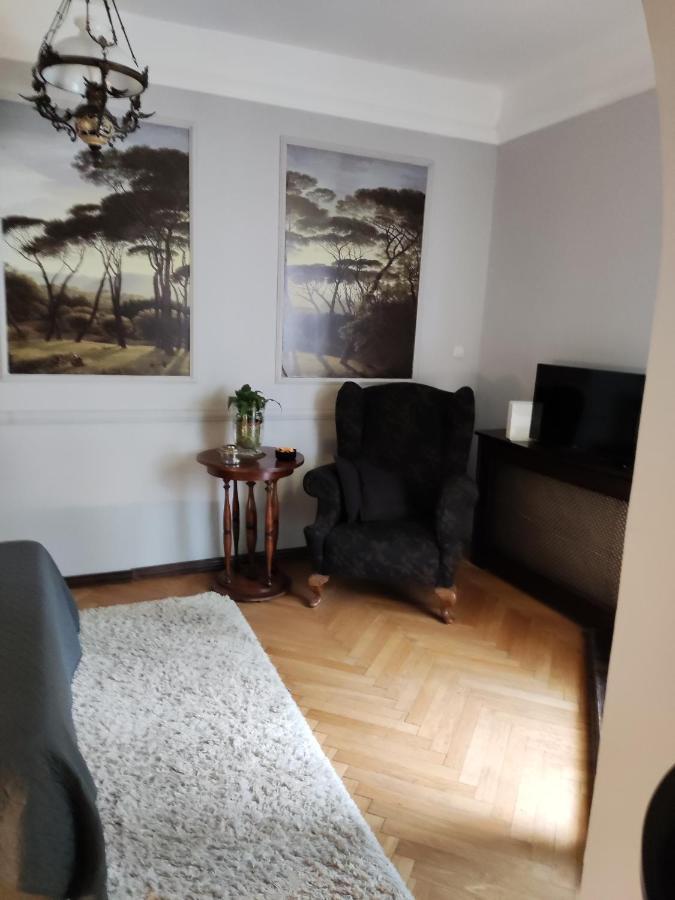 Oaza 26 Deo 2 Apartman Belgrád Kültér fotó
